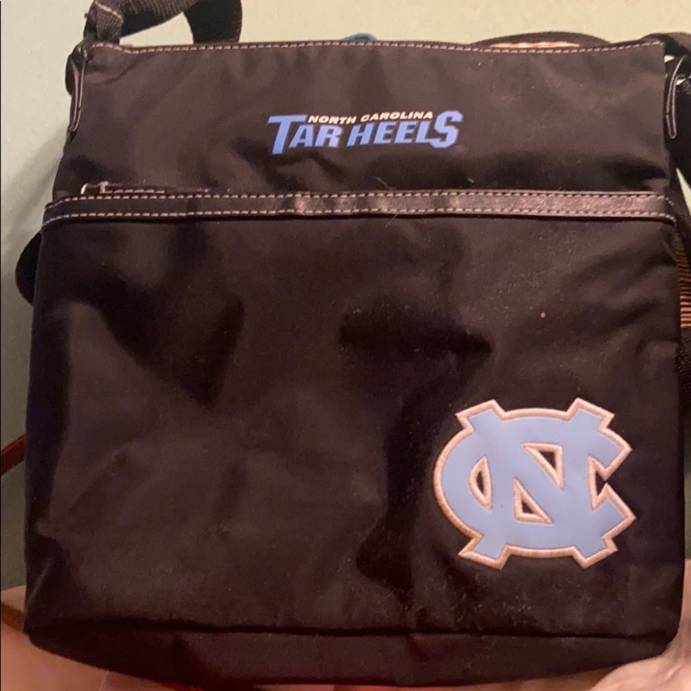 UNC crossbody purse